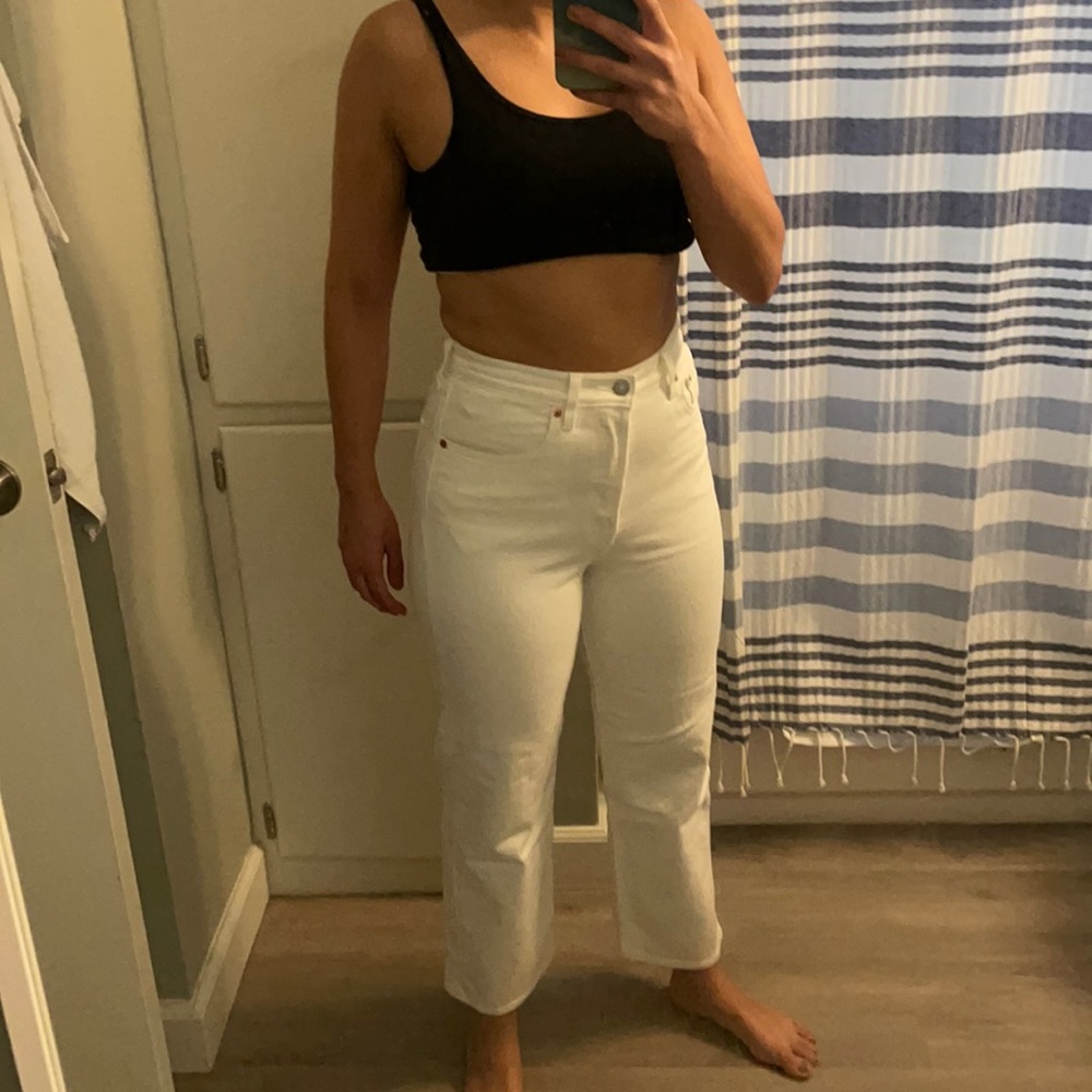 White Levi’s Jeans
